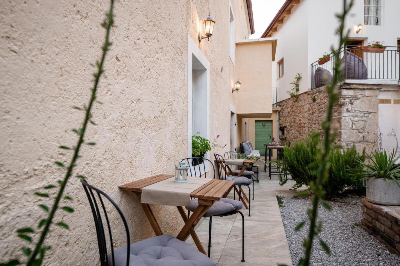 Boutique B&B Mali Pariz Grizane-Belgrad Экстерьер фото
