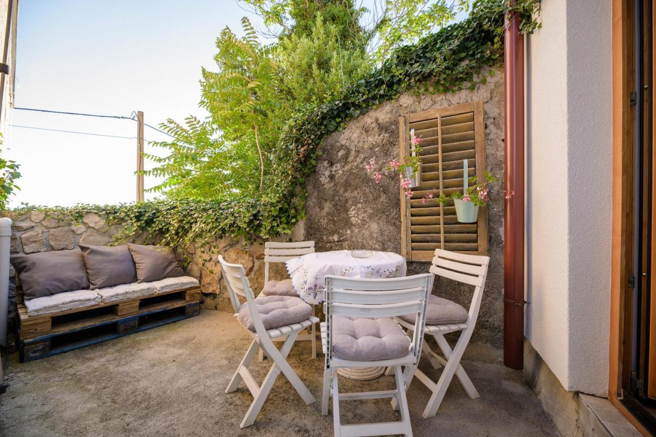 Boutique B&B Mali Pariz Grizane-Belgrad Экстерьер фото