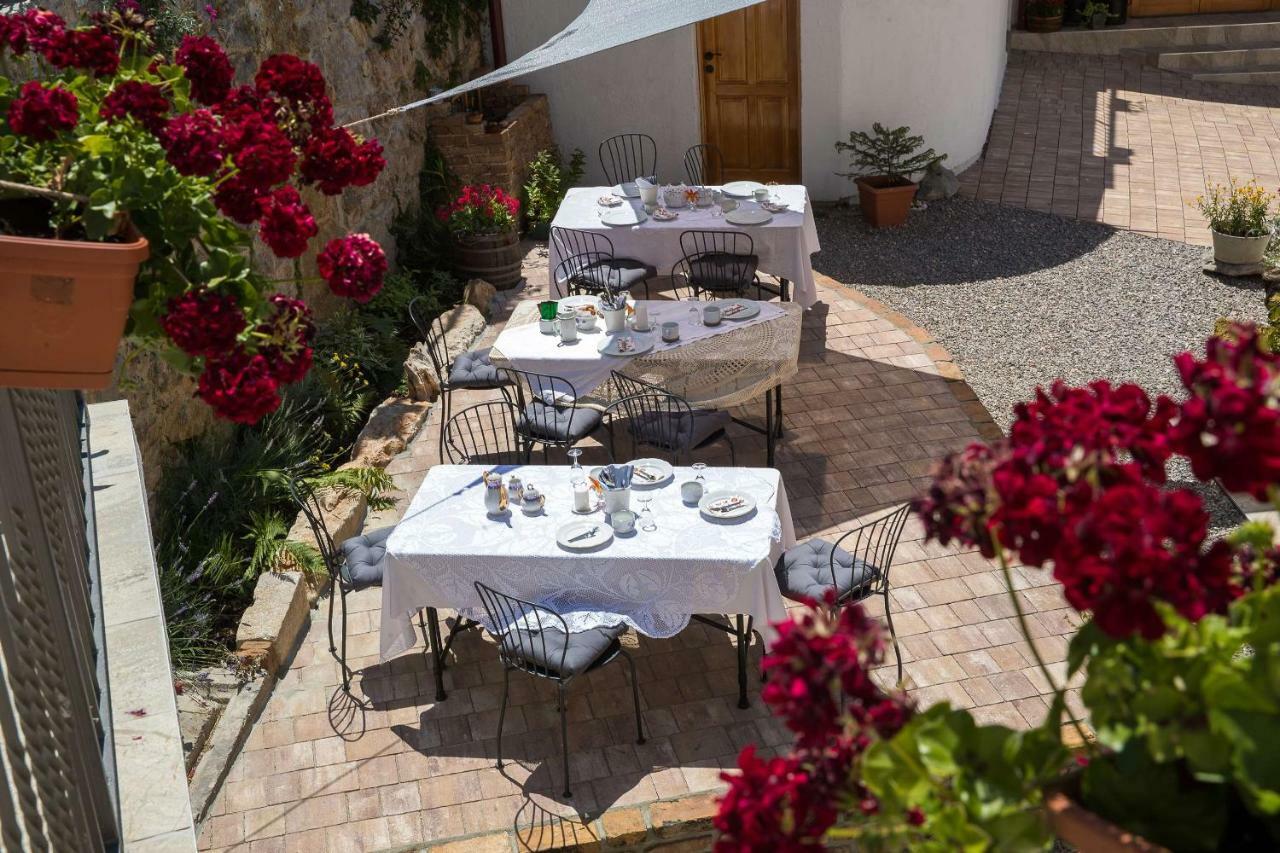 Boutique B&B Mali Pariz Grizane-Belgrad Экстерьер фото